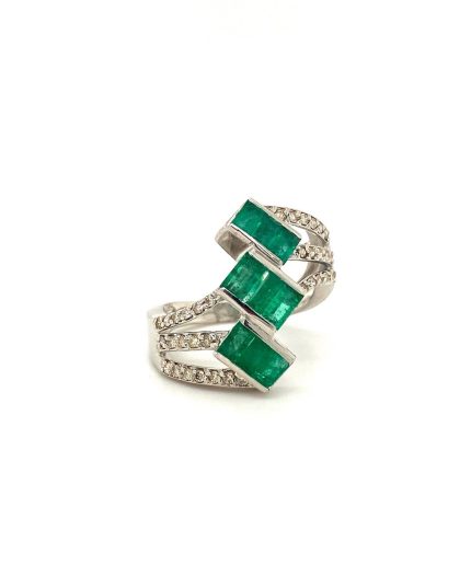 Emerald Ring in 925 Sterling Silver | Save 33% - Rajasthan Living