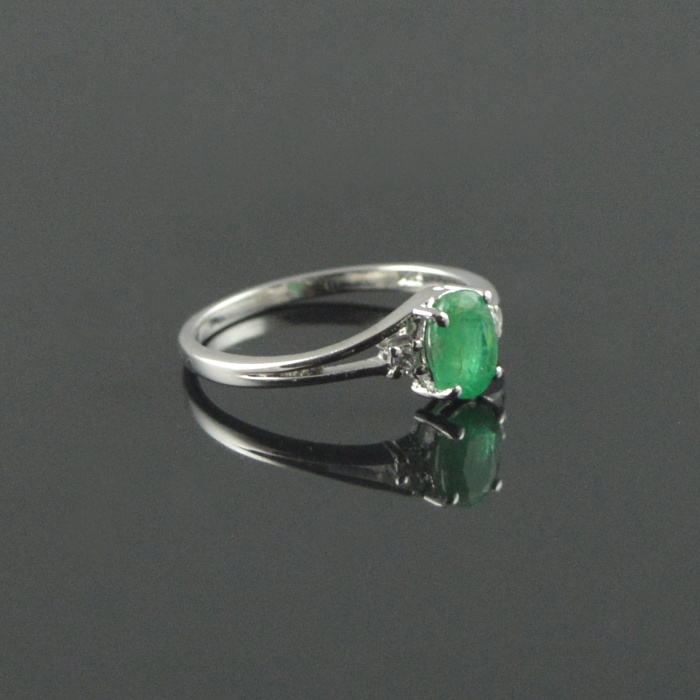 Natural 925 Sterling Silver Emerald/Zircon Oval Ring | Save 33% - Rajasthan Living 11