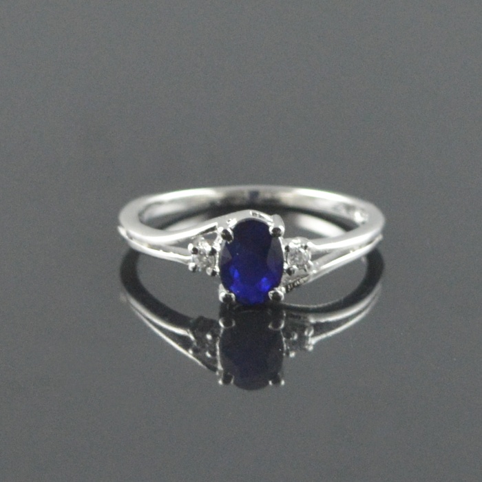 Natural 925 Sterling Silver Diffuse Sapphire/Zircon Oval Ring | Save 33% - Rajasthan Living 5