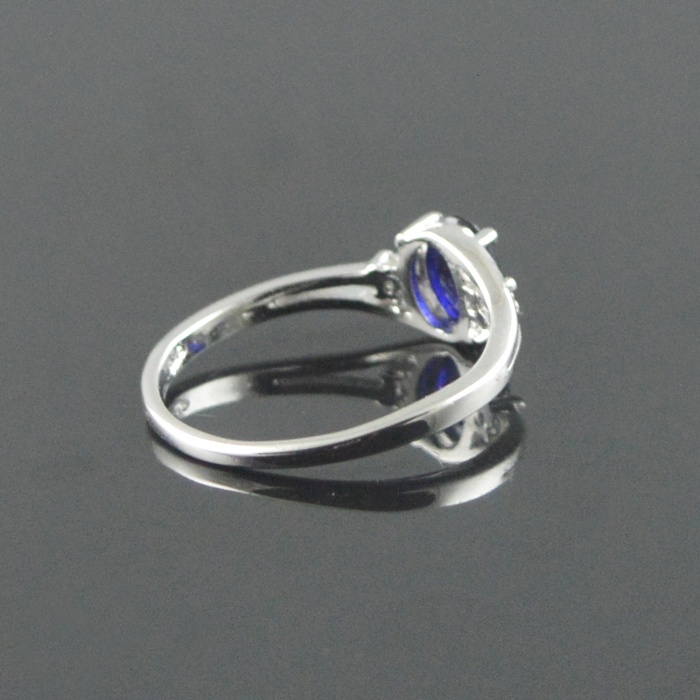 Natural 925 Sterling Silver Diffuse Sapphire/Zircon Oval Ring | Save 33% - Rajasthan Living 6