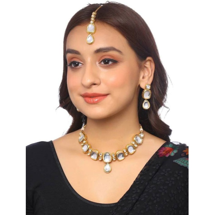 Indian Kundan Choker, Indian Jewelry, Bollywood Jewelry, Pakistani Jewelry, Indian Wedding Necklace, Bridal Choker, With Maang Tikka | Save 33% - Rajasthan Living 5