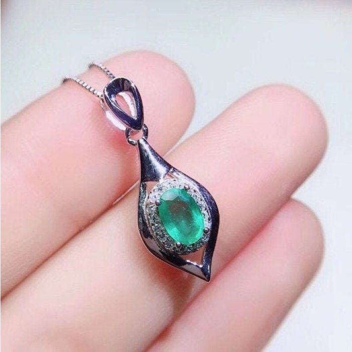 Natural Emerald Pendant, Engagement Pendent, Emerald Silver Pendent, Woman Pendant, Pendant Necklace, Luxury Pendant, Oval Cut Stone Pendent | Save 33% - Rajasthan Living 5